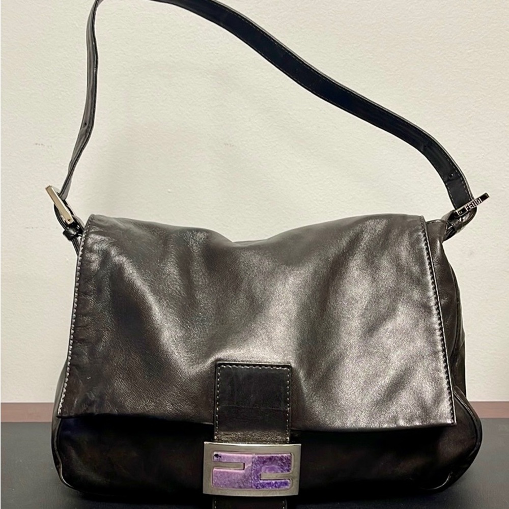 Fendi Leather Mamma Baguette